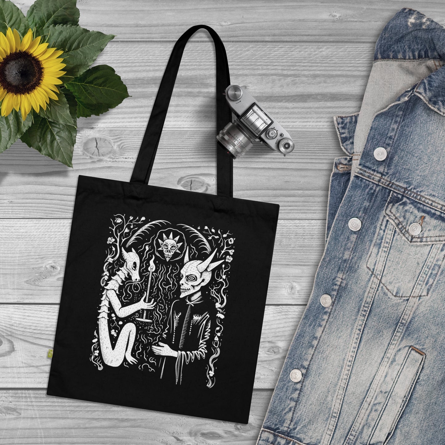 Tote Bag Pact with the Devil in White - Frogos Design