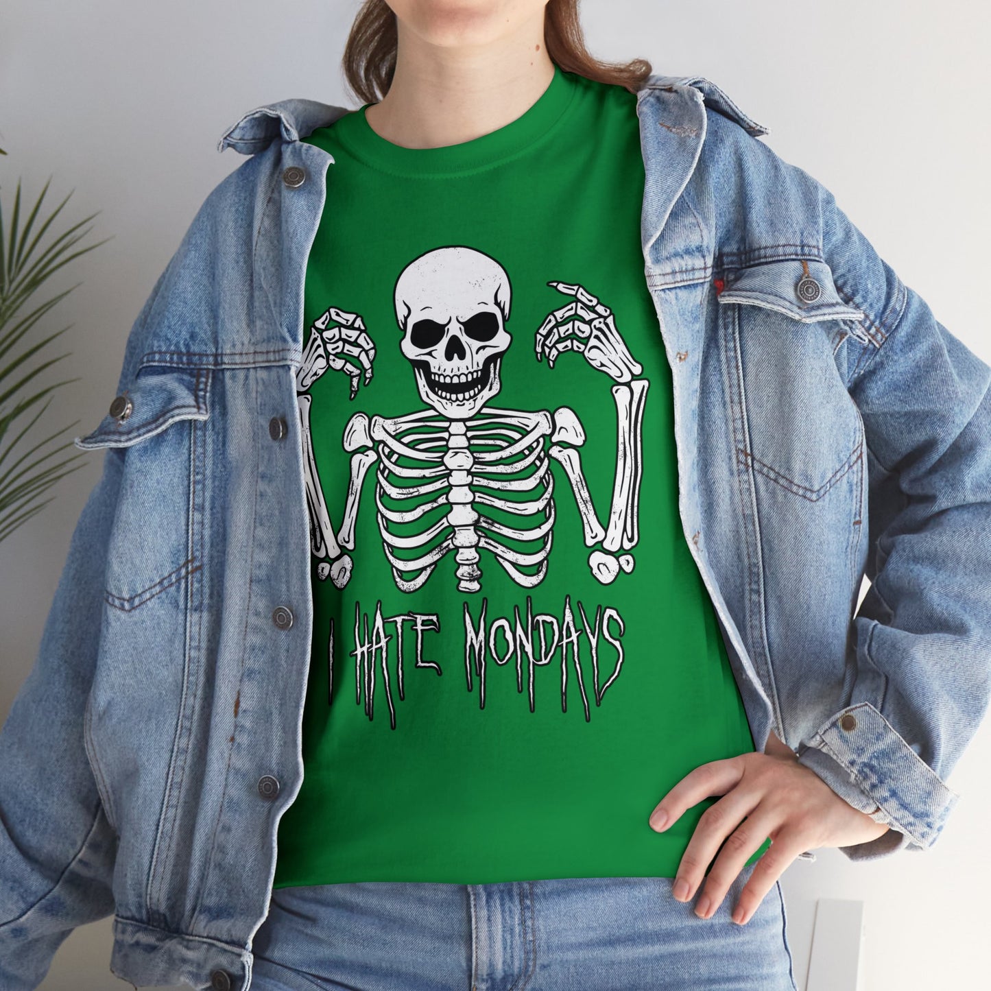 Unisex T-shirt Skelly hates Mondays - Frogos Design