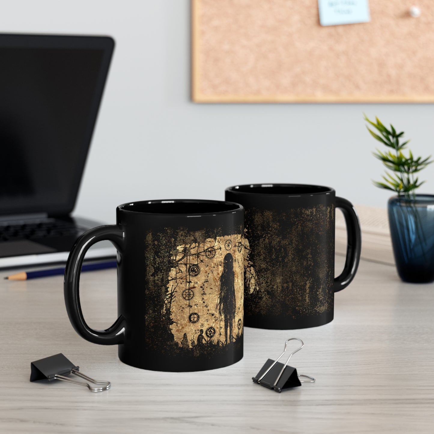 Mug Evil is Here in Beige - Frogos Design