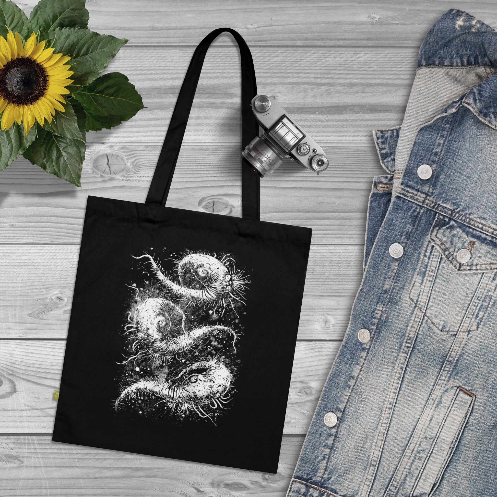 Tote Bag Cosmic Worms in White - Frogos Design